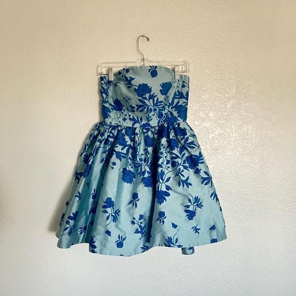 ML Monique Lhuillier Kate Jacquard Mini Dress - Picture 2 of 5